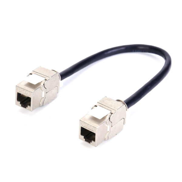 Cable Ethernet RJ45 para montaje en panel